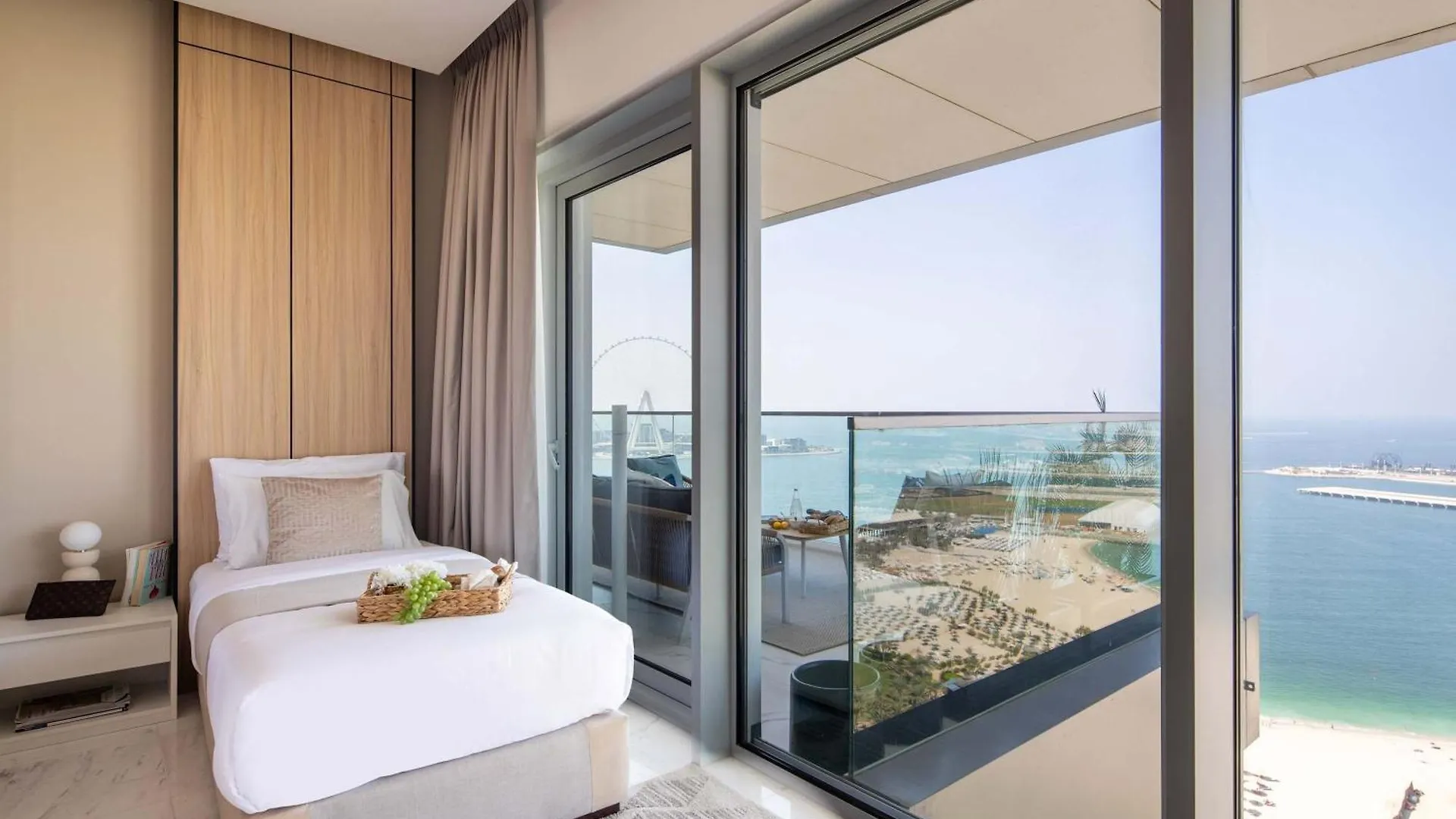 Frank Porter - The One Jbr Dubai